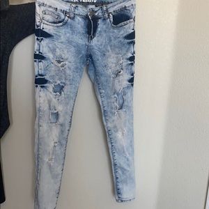 Acid washed jeans